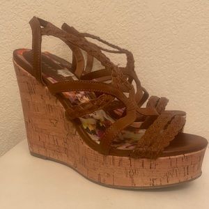 Madden girl wedges